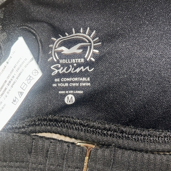 Hollister Black Swim Top - Picture 3 of 3